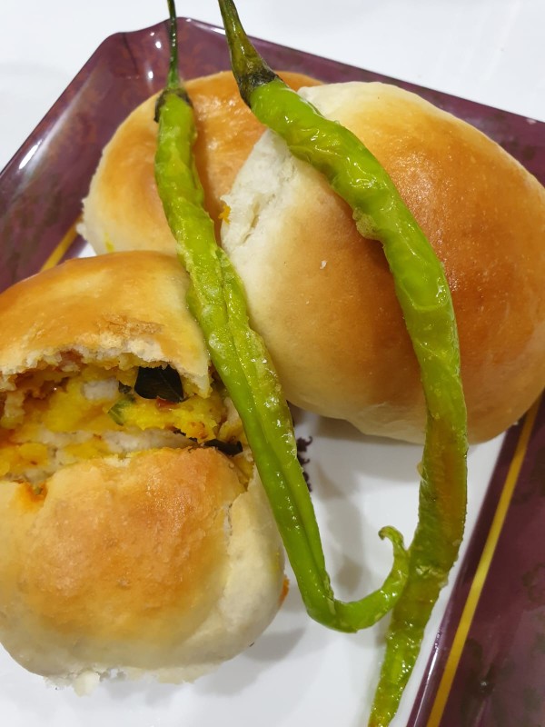 Baked Vada Pav