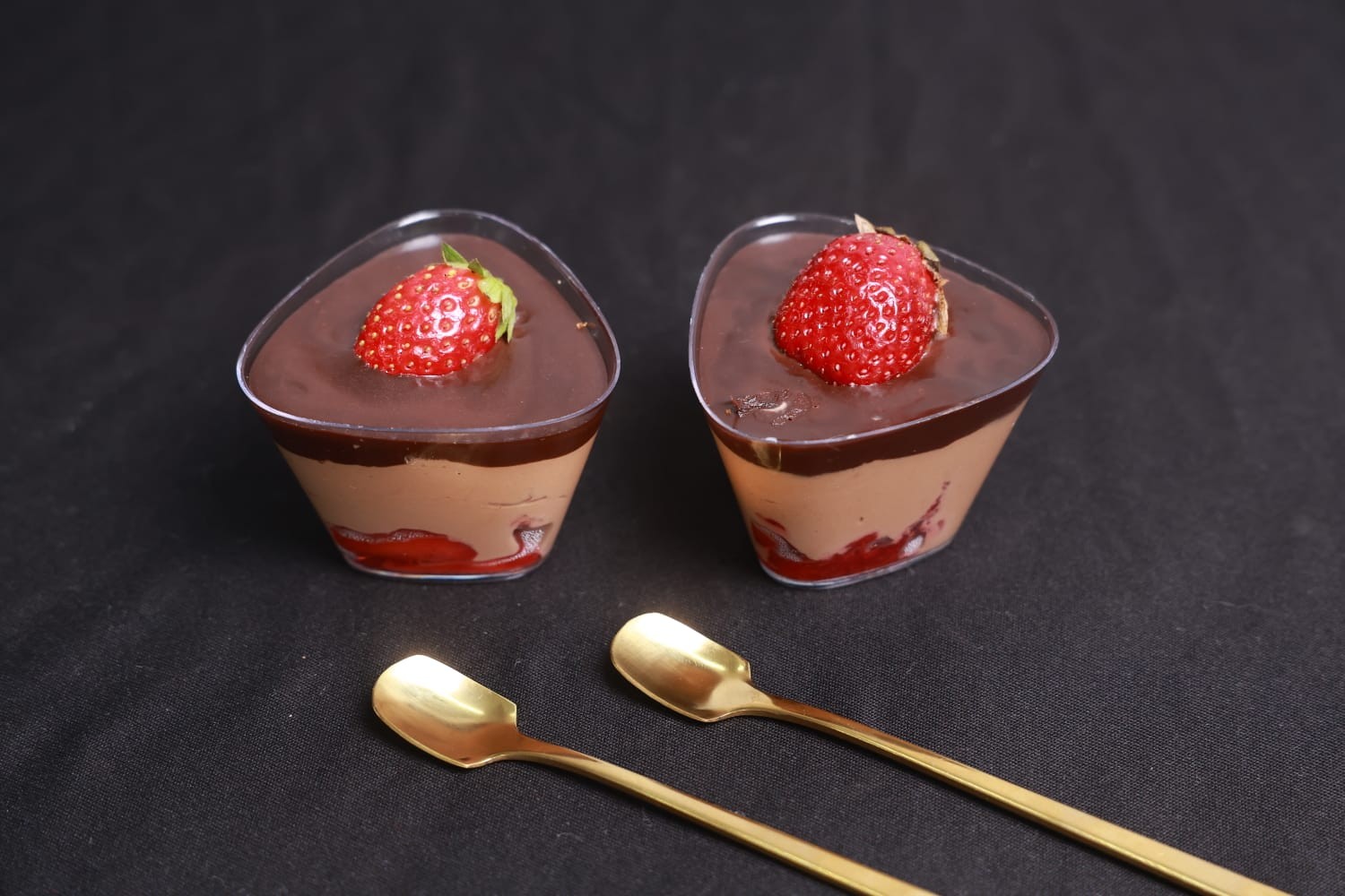 Berrilicious Mousse Cups (seasonal) (6pcs)